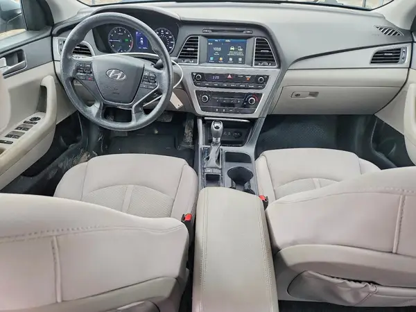 5NPE24AF7HH552264 2017 HYUNDAI SONATA - Image 8