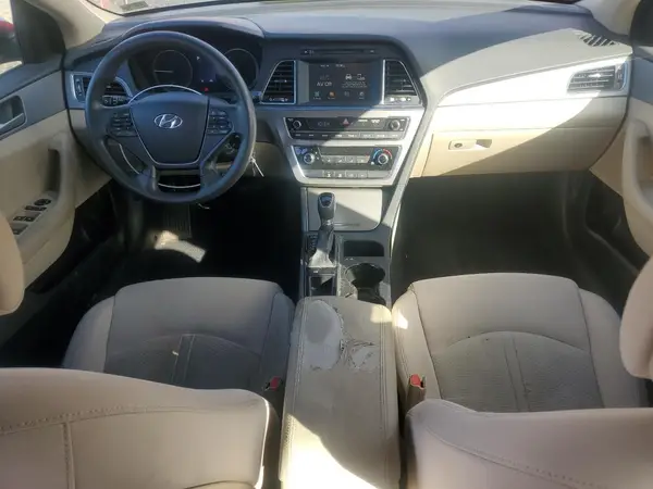 5NPE24AF7HH552877 2017 HYUNDAI SONATA - Image 8