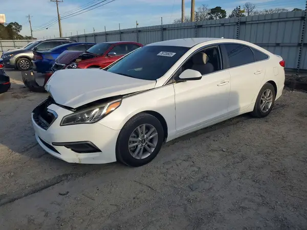 5NPE24AF7HH553219 2017 HYUNDAI SONATA - Image 1