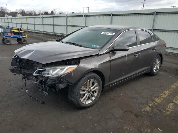 5NPE24AF7HH553849 2017 HYUNDAI SONATA - Image 1