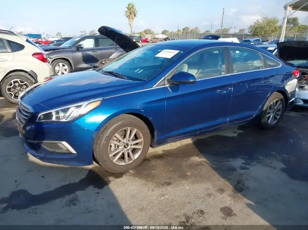 5NPE24AF7HH554726 2017 HYUNDAI SONATA - Image 2
