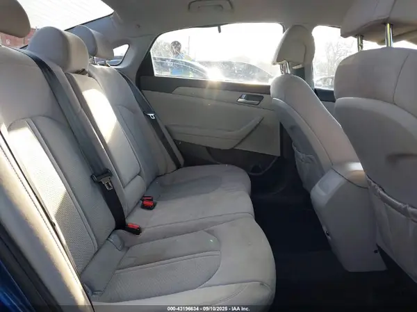 5NPE24AF7HH554726 2017 HYUNDAI SONATA - Image 8