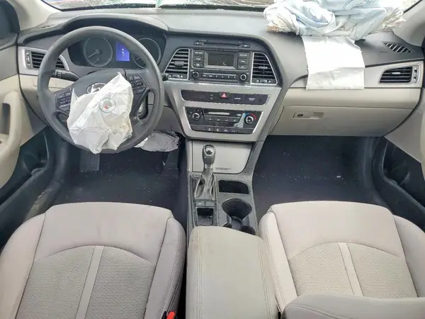 5NPE24AF7HH557822 2017 HYUNDAI SONATA - Image 8