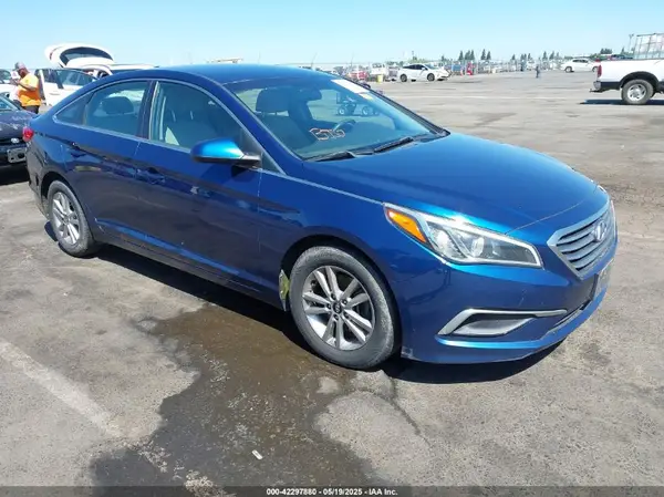 5NPE24AF7HH559408 2017 HYUNDAI SONATA - Image 1