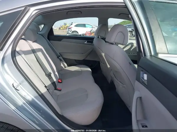 5NPE24AF7HH559554 2017 HYUNDAI SONATA - Image 8