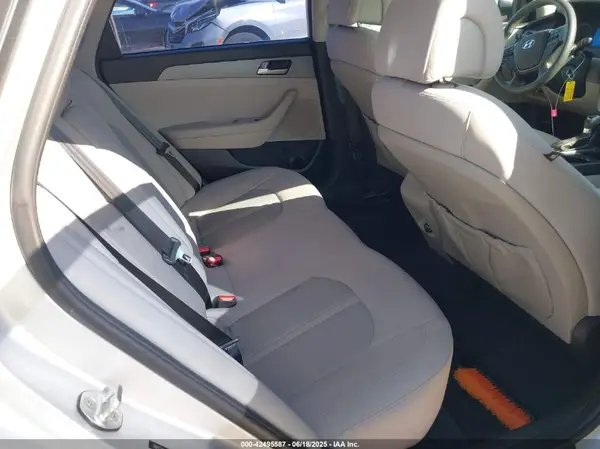 5NPE24AF7HH559652 2017 HYUNDAI SONATA - Image 8