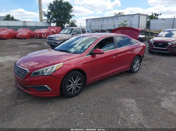 5NPE24AF7HH560770 2017 HYUNDAI SONATA - Image 2