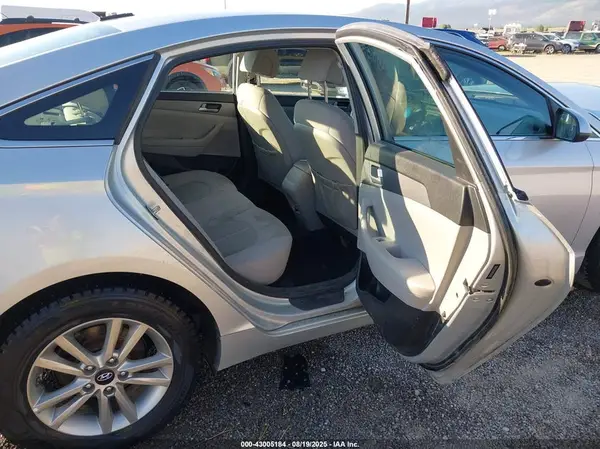 5NPE24AF7HH561482 2017 HYUNDAI SONATA - Image 8