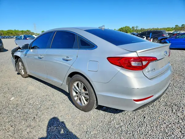 5NPE24AF7HH562289 2017 HYUNDAI SONATA - Image 2