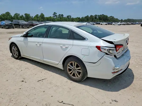 5NPE24AF7HH570215 2017 HYUNDAI SONATA - Image 2