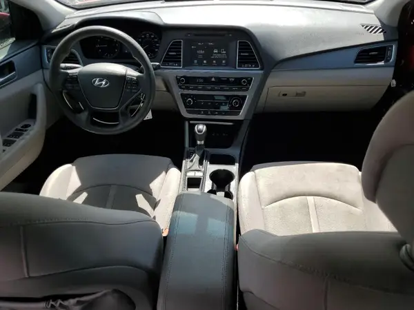 5NPE24AF7HH570425 2017 HYUNDAI SONATA - Image 8