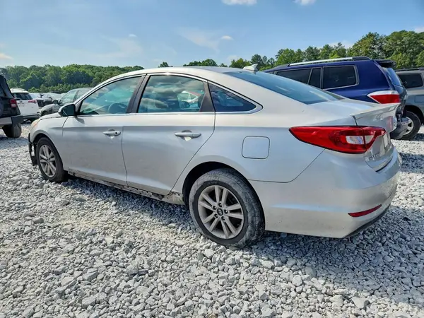 5NPE24AF7HH571137 2017 HYUNDAI SONATA - Image 2