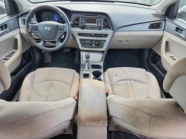 5NPE24AF7HH571137 2017 HYUNDAI SONATA - Image 8