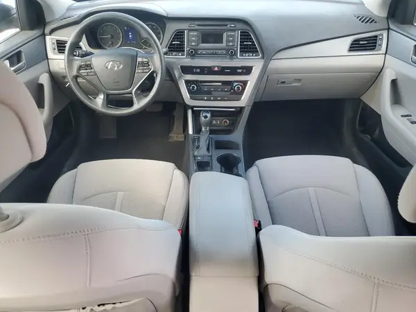 5NPE24AF7HH572188 2017 HYUNDAI SONATA - Image 8