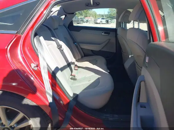 5NPE24AF7HH577276 2017 HYUNDAI SONATA - Image 8