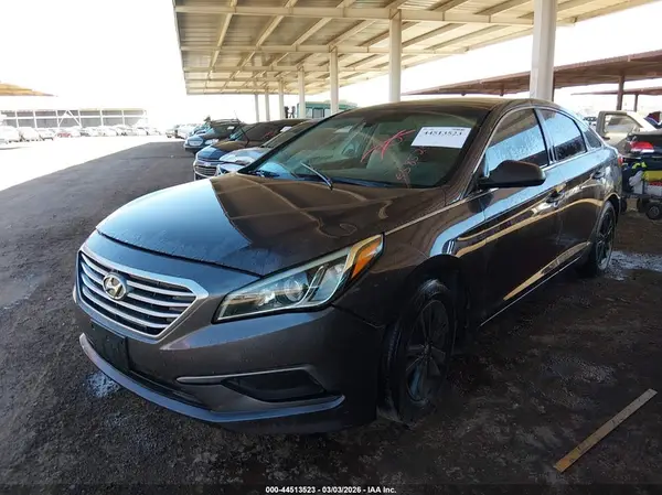5NPE24AF7HH585247 2017 HYUNDAI SONATA - Image 2