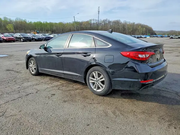 5NPE24AF7HH588147 2017 HYUNDAI SONATA - Image 2