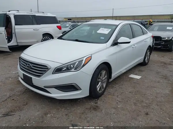 5NPE24AF7HH589105 2017 HYUNDAI SONATA - Image 2