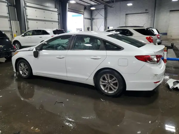 5NPE24AF7HH593610 2017 HYUNDAI SONATA - Image 2