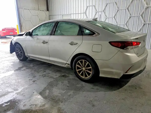 5NPE24AF7JH604532 2018 HYUNDAI SONATA - Image 2
