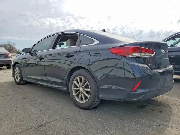 5NPE24AF7JH605311 2018 HYUNDAI SONATA - Image 2