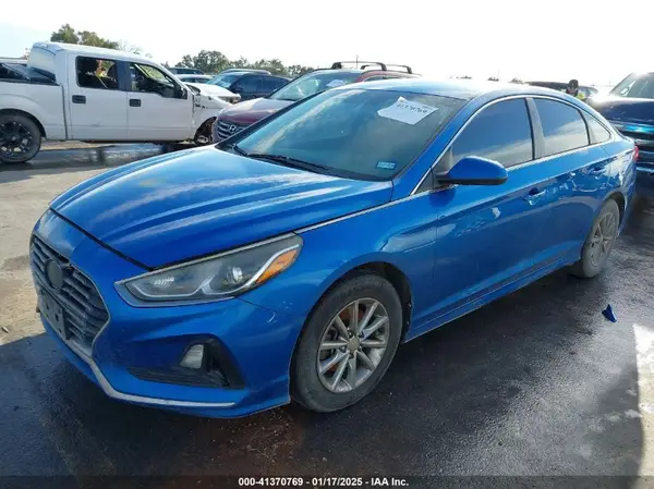 5NPE24AF7JH609665 2018 HYUNDAI SONATA - Image 2