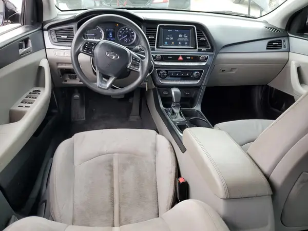 5NPE24AF7JH609973 2018 HYUNDAI SONATA - Image 8