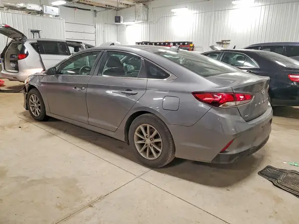 5NPE24AF7JH612453 2018 HYUNDAI SONATA - Image 2