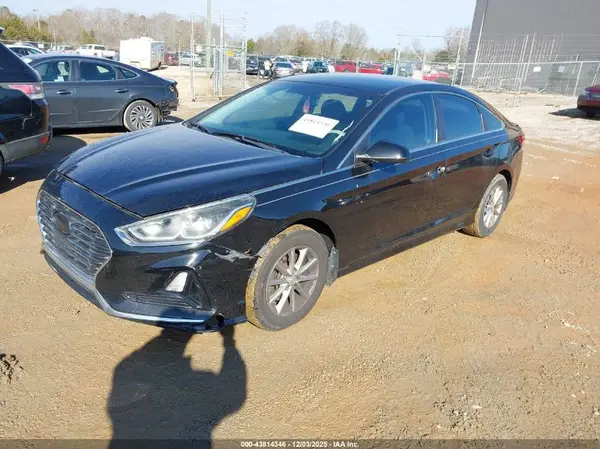 5NPE24AF7JH614199 2018 HYUNDAI SONATA - Image 2