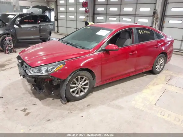 5NPE24AF7JH618270 2018 HYUNDAI SONATA - Image 2