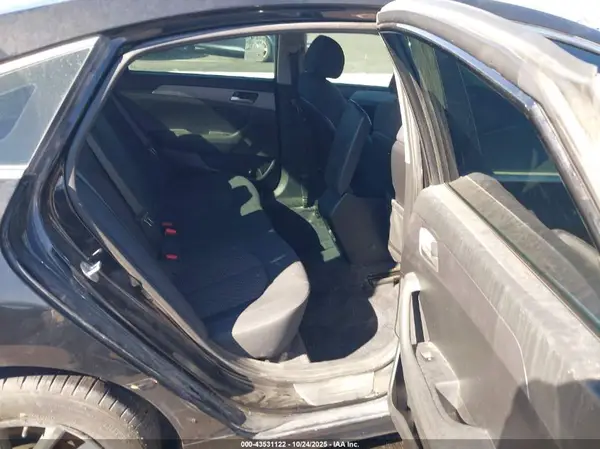 5NPE24AF7JH618978 2018 HYUNDAI SONATA - Image 8