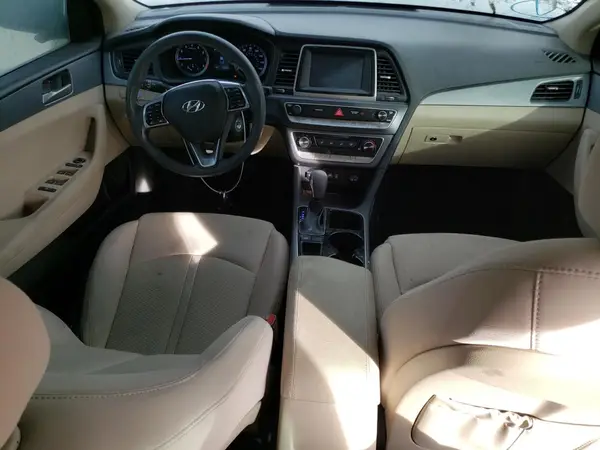 5NPE24AF7JH622691 2018 HYUNDAI SONATA - Image 8