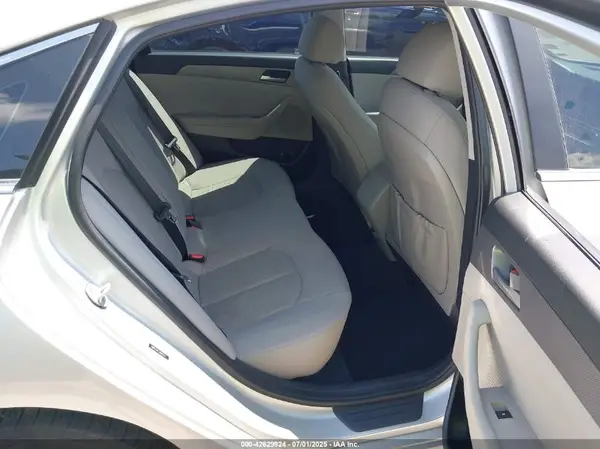 5NPE24AF7JH625137 2018 HYUNDAI SONATA - Image 8