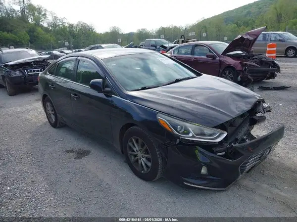 5NPE24AF7JH629589 2018 HYUNDAI SONATA - Image 1