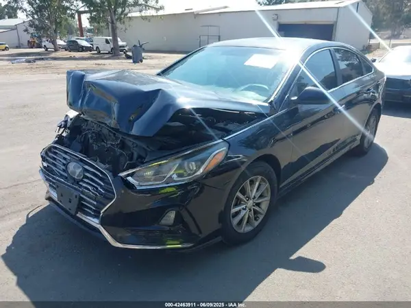 5NPE24AF7JH634534 2018 HYUNDAI SONATA - Image 2