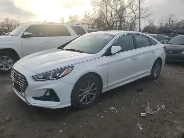 5NPE24AF7JH637742 2018 HYUNDAI SONATA - Image 1