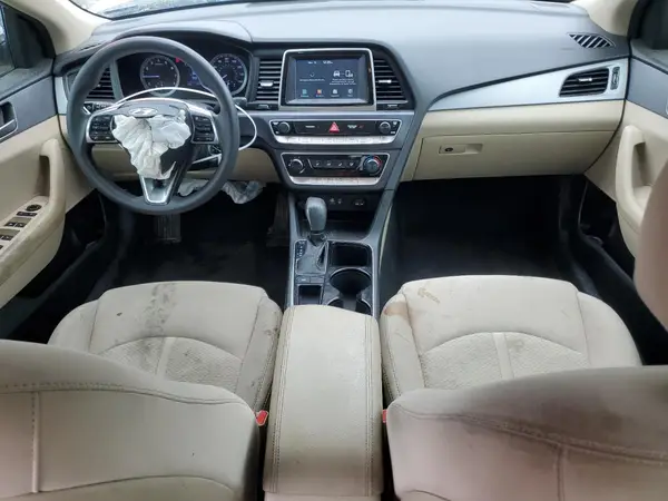 5NPE24AF7JH643184 2018 HYUNDAI SONATA - Image 8
