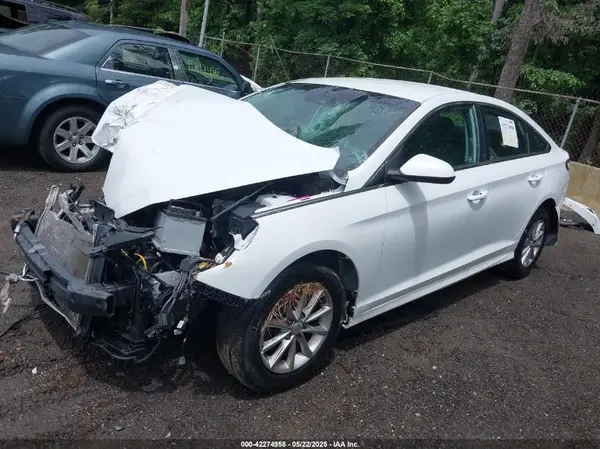 5NPE24AF7JH644044 2018 HYUNDAI SONATA - Image 2