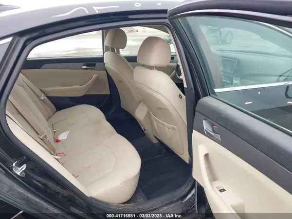 5NPE24AF7JH646215 2018 HYUNDAI SONATA - Image 8
