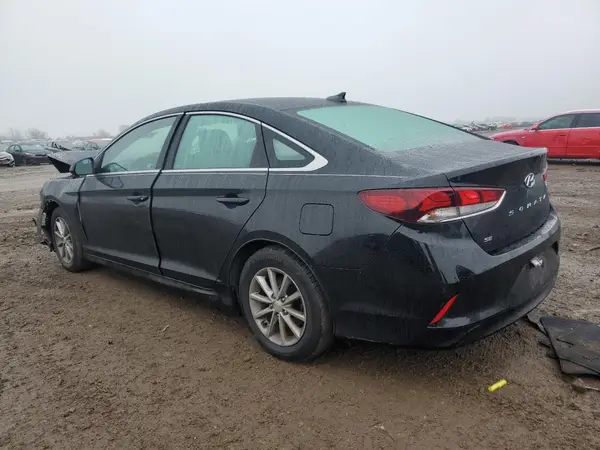 5NPE24AF7JH647459 2018 HYUNDAI SONATA - Image 2