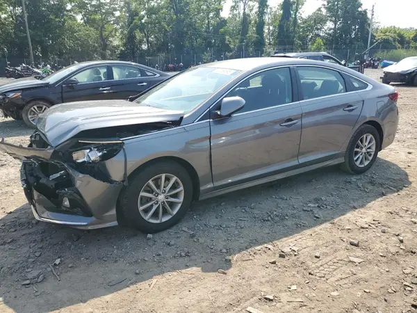 5NPE24AF7JH654282 2018 HYUNDAI SONATA - Image 1