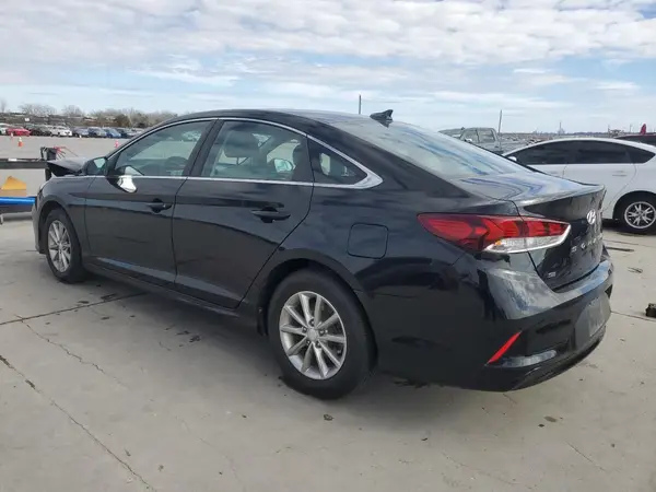 5NPE24AF7JH658378 2018 HYUNDAI SONATA - Image 2