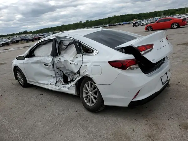 5NPE24AF7JH665489 2018 HYUNDAI SONATA - Image 2