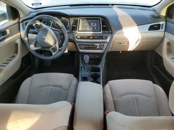 5NPE24AF7JH665718 2018 HYUNDAI SONATA - Image 8