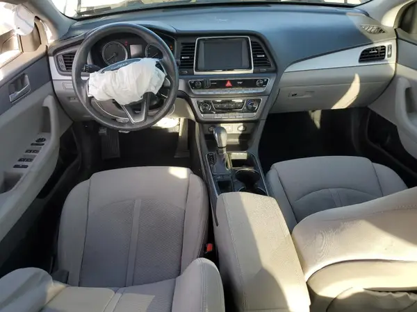 5NPE24AF7JH665945 2018 HYUNDAI SONATA - Image 8