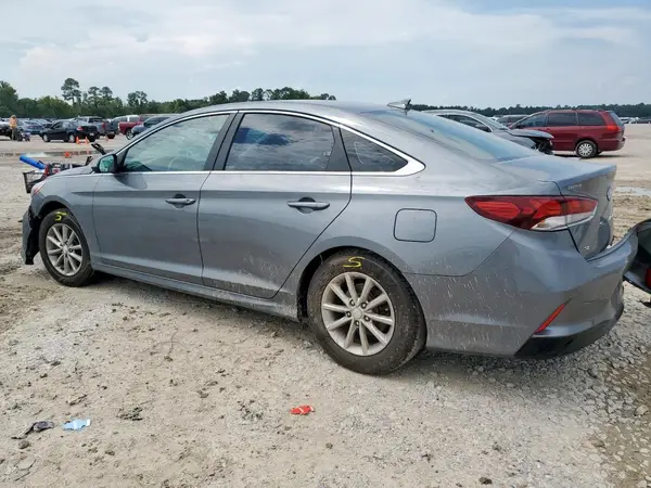5NPE24AF7JH670479 2018 HYUNDAI SONATA - Image 2