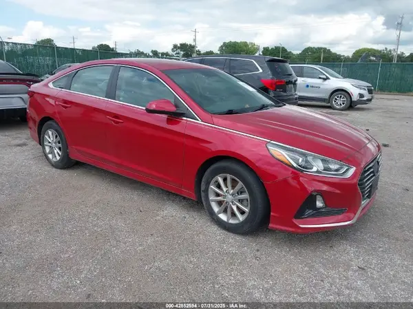 5NPE24AF7JH671115 2018 HYUNDAI SONATA - Image 1