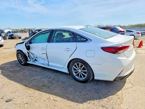 5NPE24AF7JH671390 2018 HYUNDAI SONATA - Image 2
