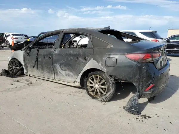 5NPE24AF7JH673737 2018 HYUNDAI SONATA - Image 2
