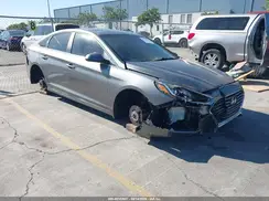 5NPE24AF7JH674418 2018 HYUNDAI SONATA